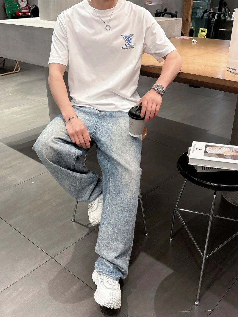 Louis Vuitton T-Shirts Stylish 133618