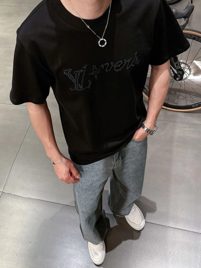 Louis Vuitton T-Shirts Casual 133611