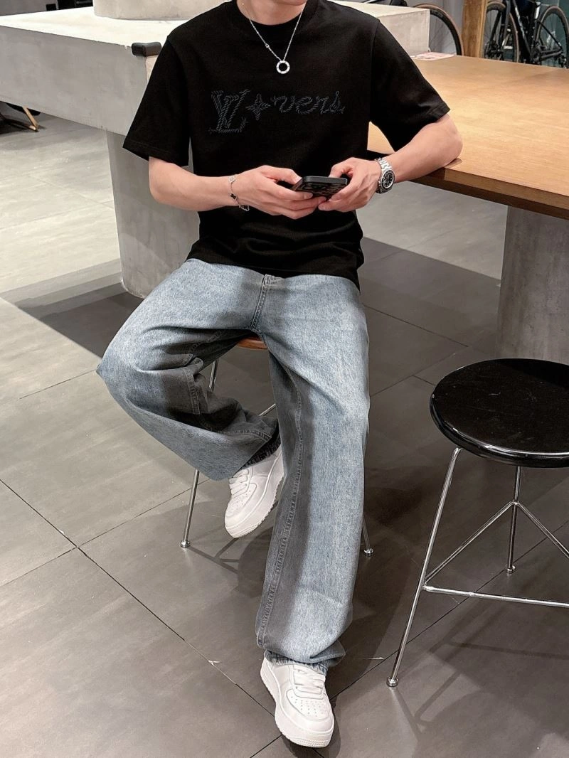 Louis Vuitton T-Shirts Casual 133611