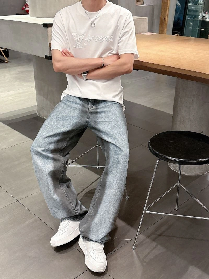 Louis Vuitton T-Shirts Seasonal 133627