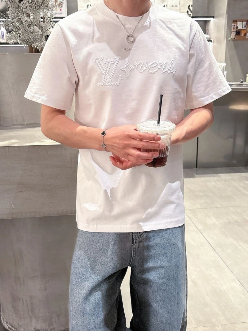 Louis Vuitton T-Shirts Seasonal 133627