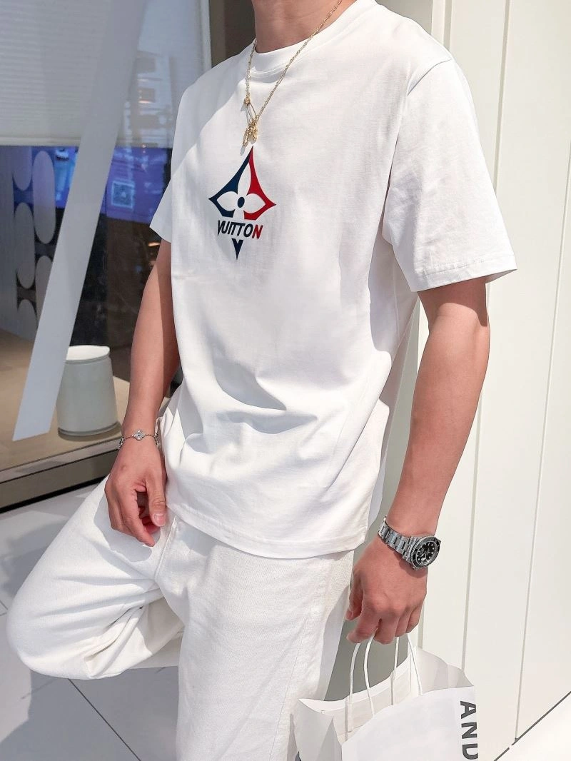 TravelReady Louis Vuitton T-Shirts 133603