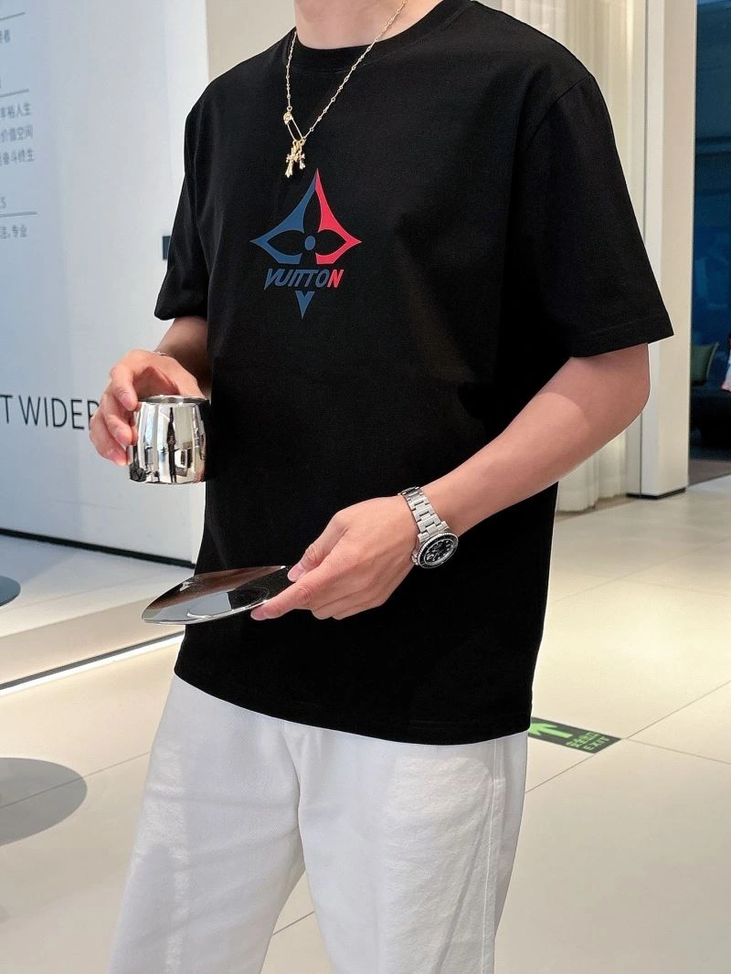FreshLook Louis Vuitton T-Shirts 133629