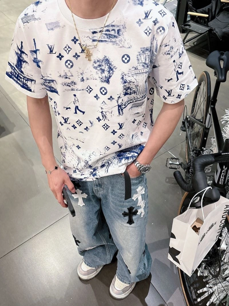 Stretchable Louis Vuitton T-Shirts 133626