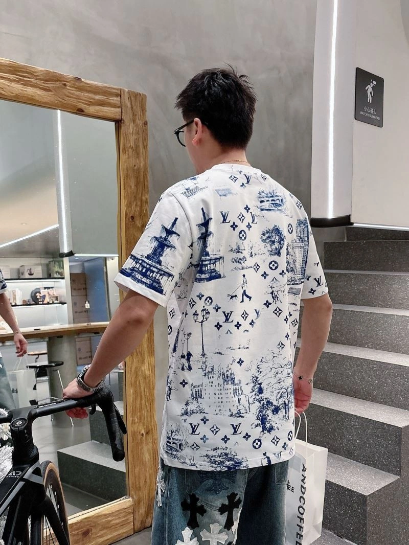 Stretchable Louis Vuitton T-Shirts 133626