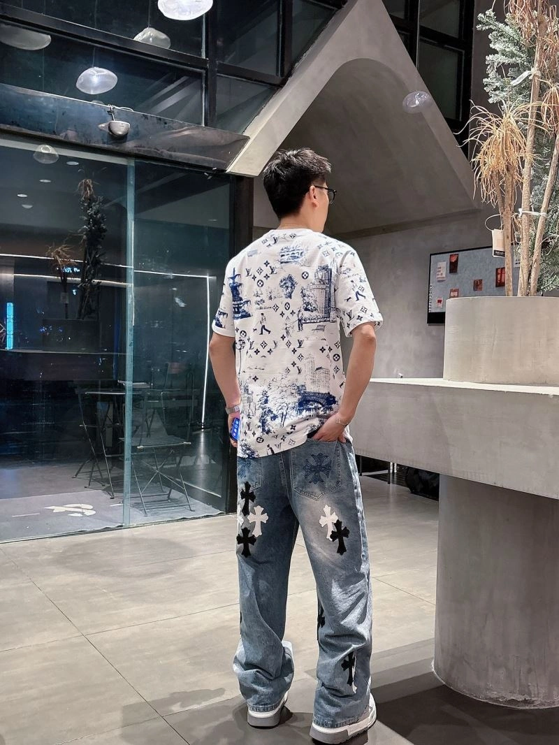 Stretchable Louis Vuitton T-Shirts 133626
