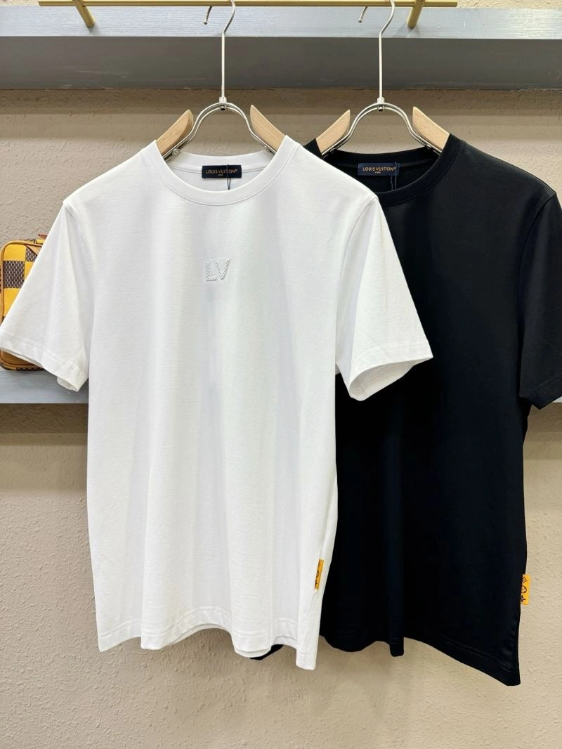 WeatherProof Louis Vuitton T-Shirts 133633