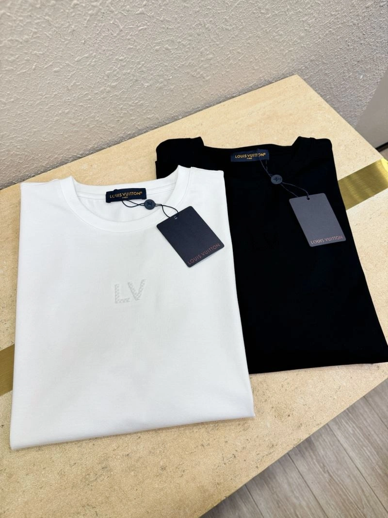WeatherProof Louis Vuitton T-Shirts 133633
