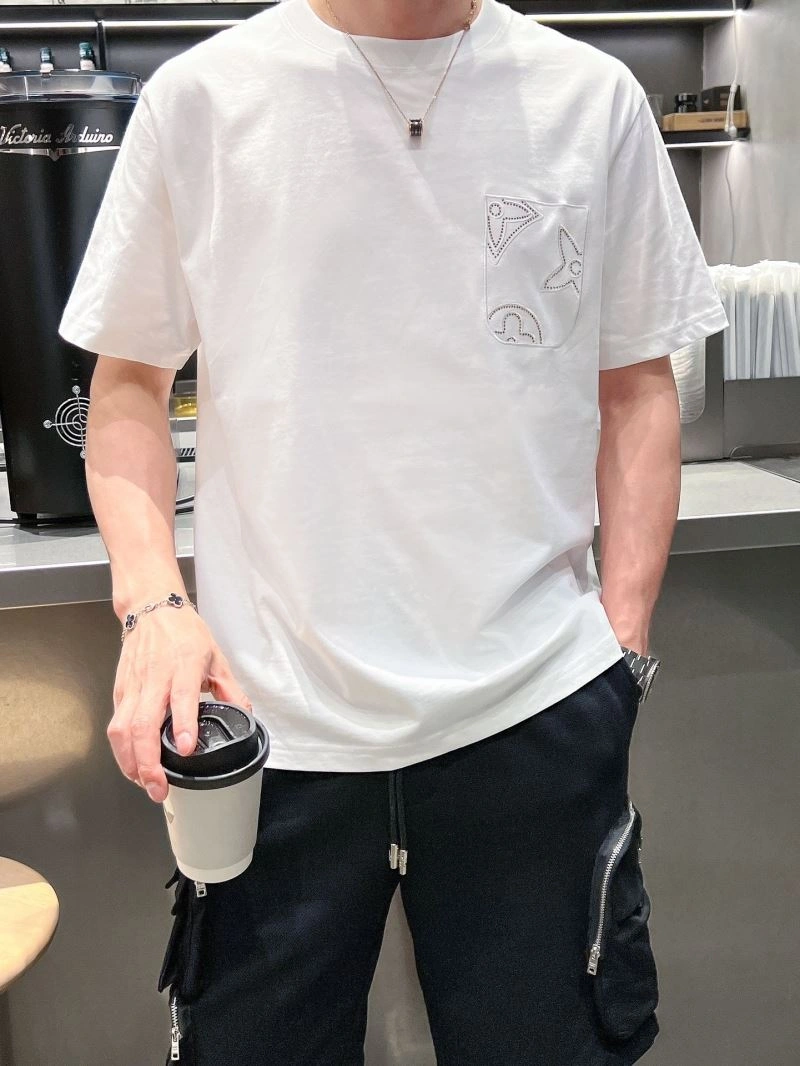 Louis Vuitton T-Shirts Comfortable 133615