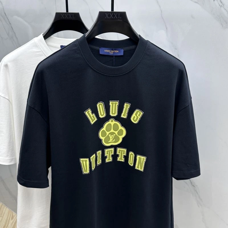Louis Vuitton T-Shirts TimelessDesign 133600