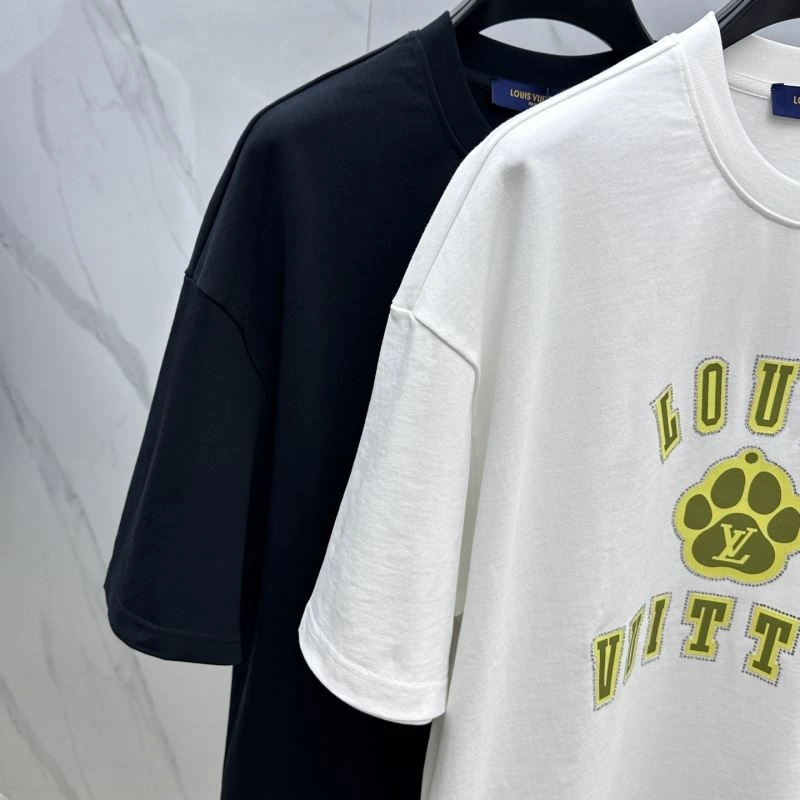 Louis Vuitton T-Shirts Durable 133607