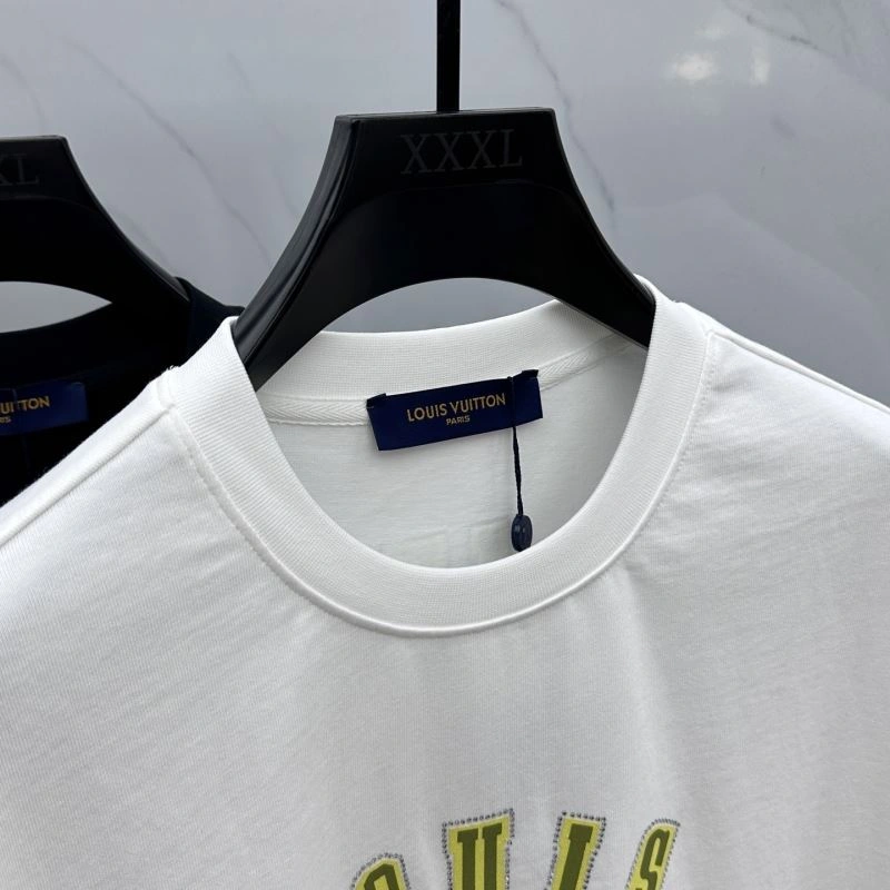 Louis Vuitton T-Shirts Durable 133607