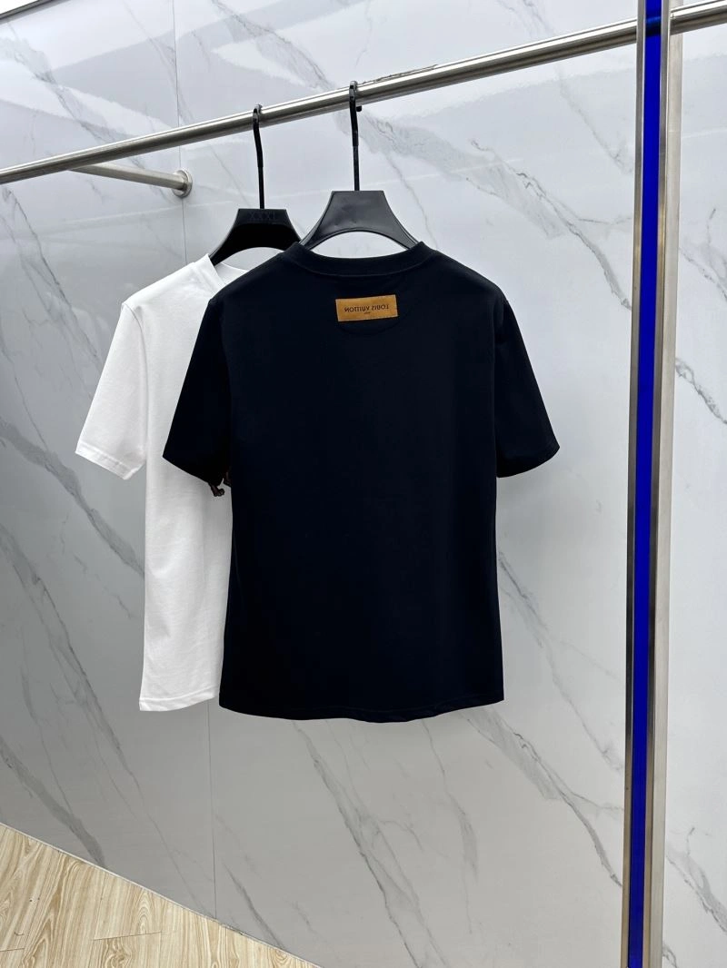 Louis Vuitton T-Shirts Sporty 133595