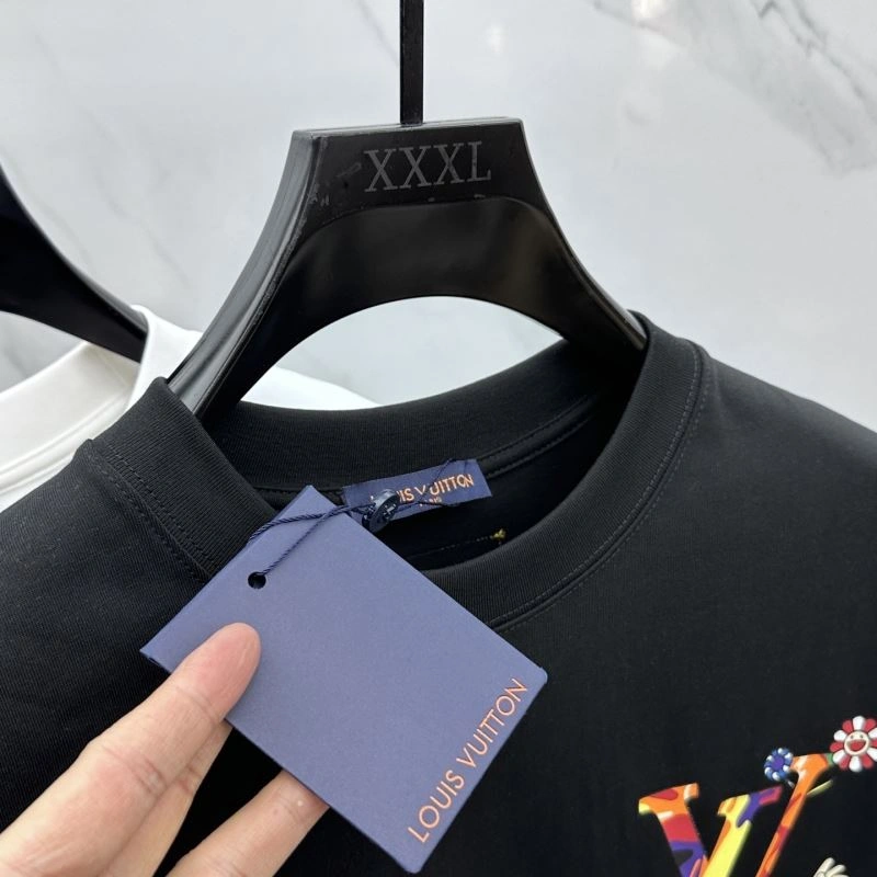 Louis Vuitton T-Shirts Neat 133596