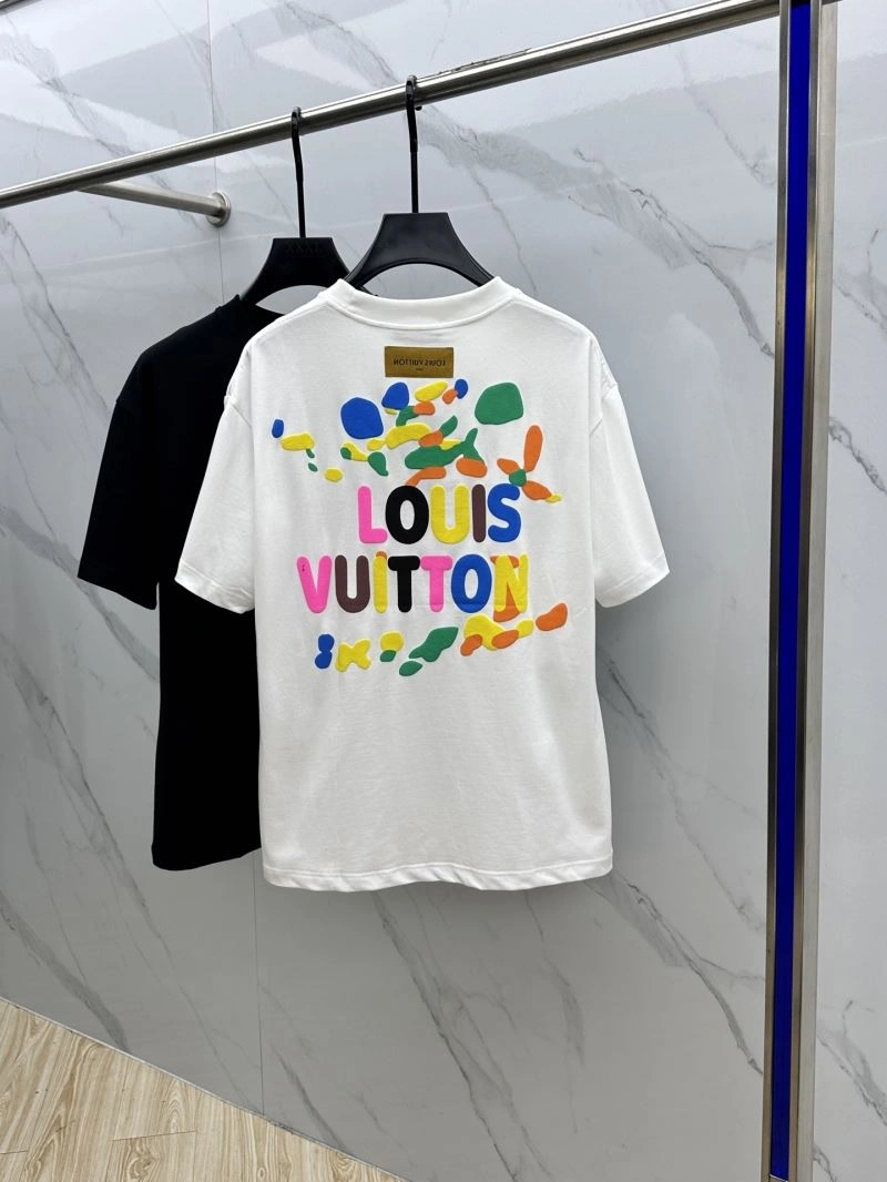 Affordable Louis Vuitton T-Shirts 133569