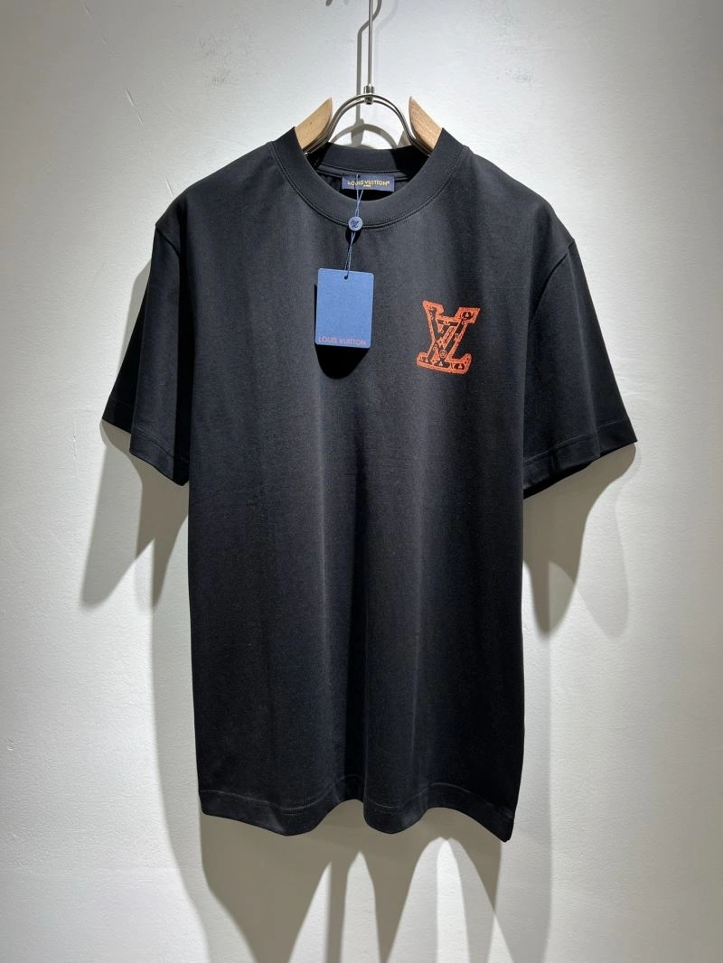 MultiPurpose Louis Vuitton T-Shirts 133572