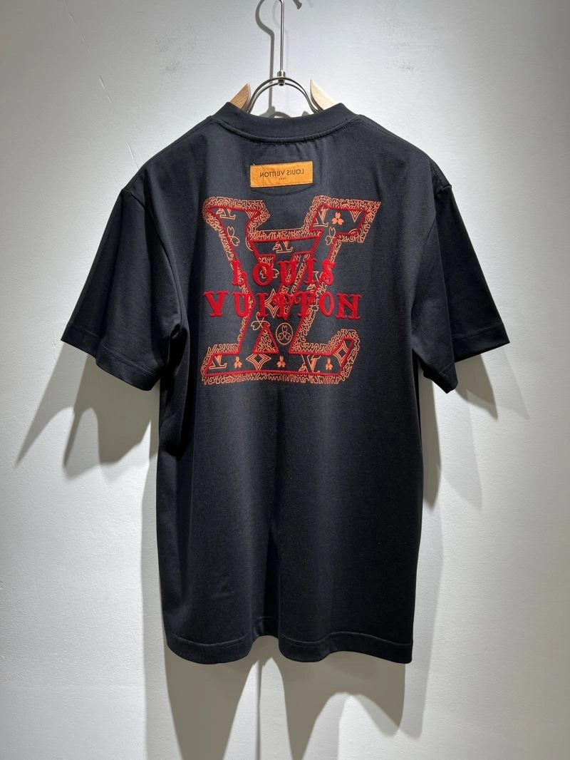 MultiPurpose Louis Vuitton T-Shirts 133572