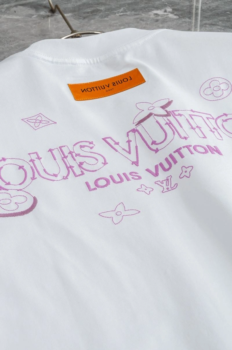 Louis Vuitton T-Shirts MoistureWicking 133587