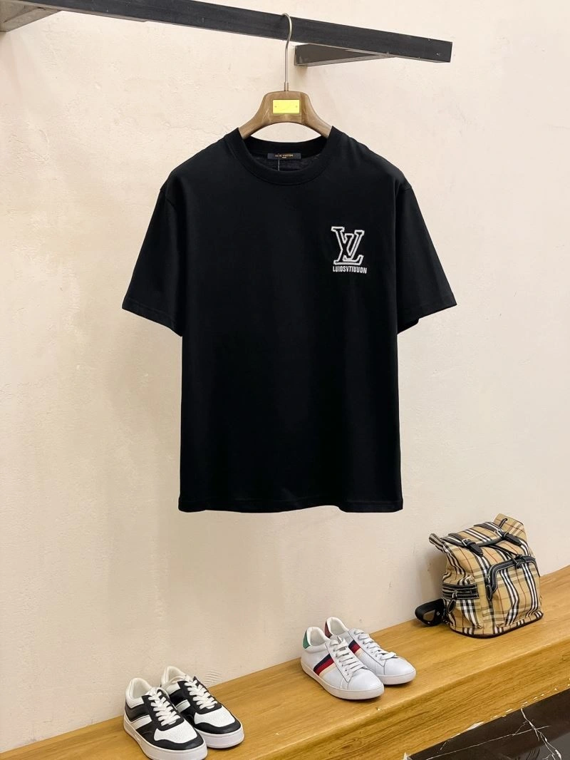 Louis Vuitton T-Shirts Durable 133580