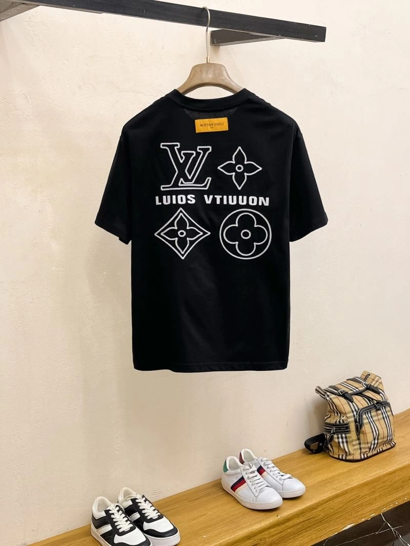Louis Vuitton T-Shirts Durable 133580