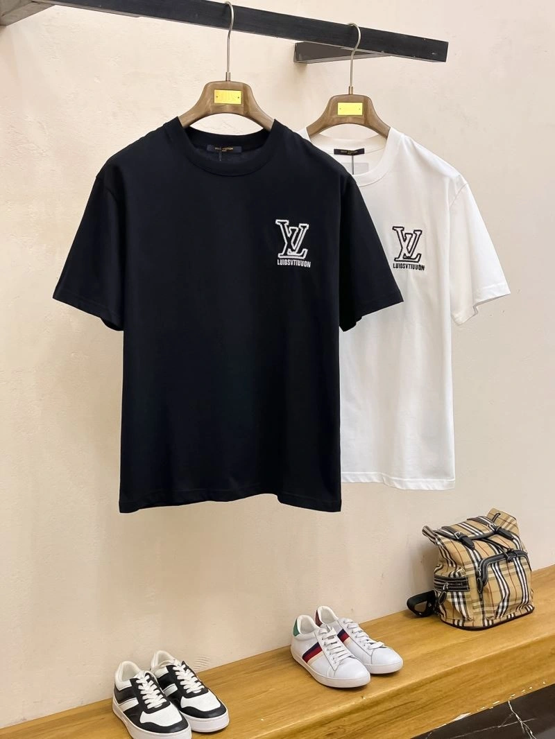 Louis Vuitton T-Shirts Durable 133580