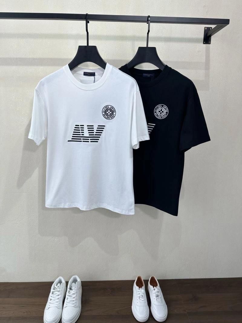 Louis Vuitton T-Shirts HighPerformance 133579