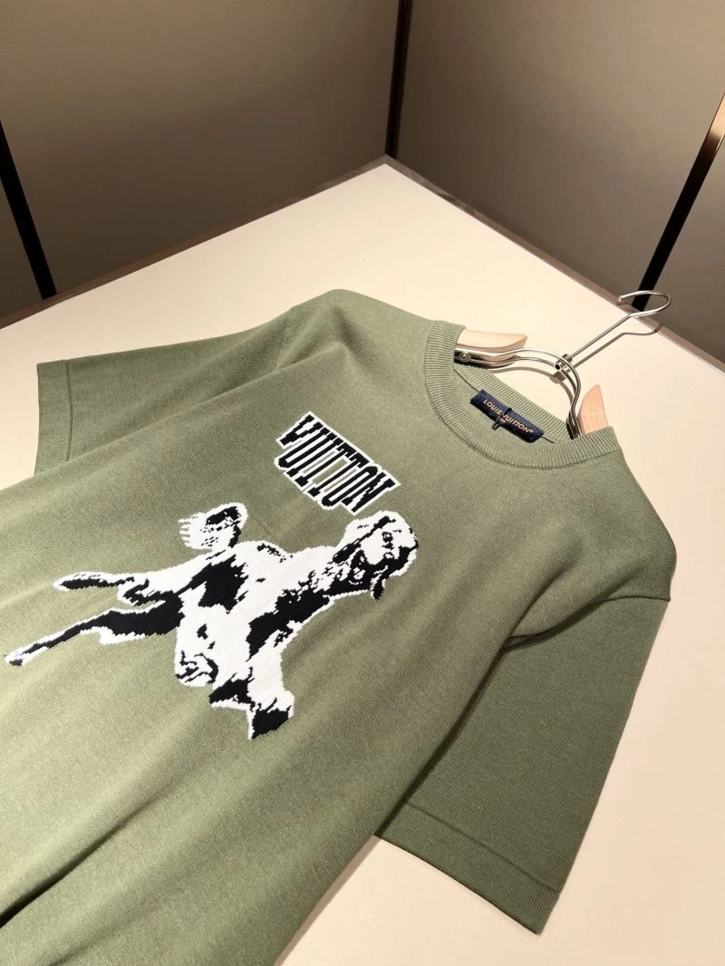 Trendsetting Louis Vuitton T-Shirts 133570