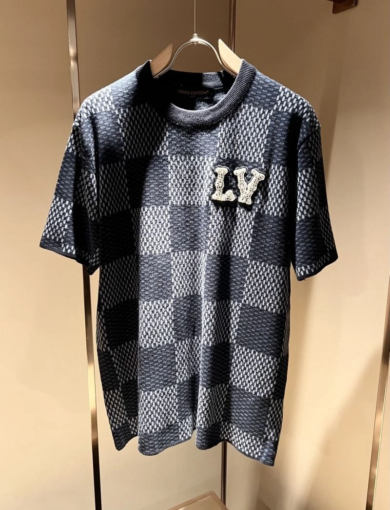 Stylish Louis Vuitton T-Shirts 133590