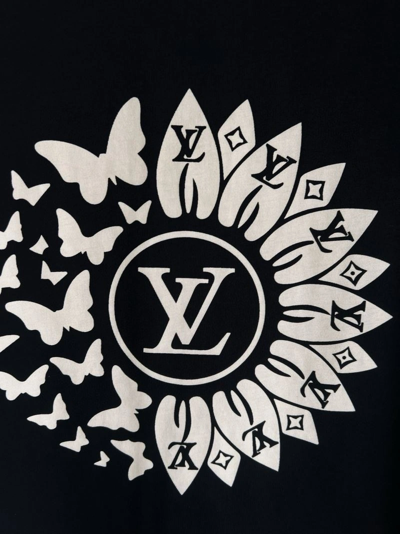 Louis Vuitton T-Shirts Versatile 133573