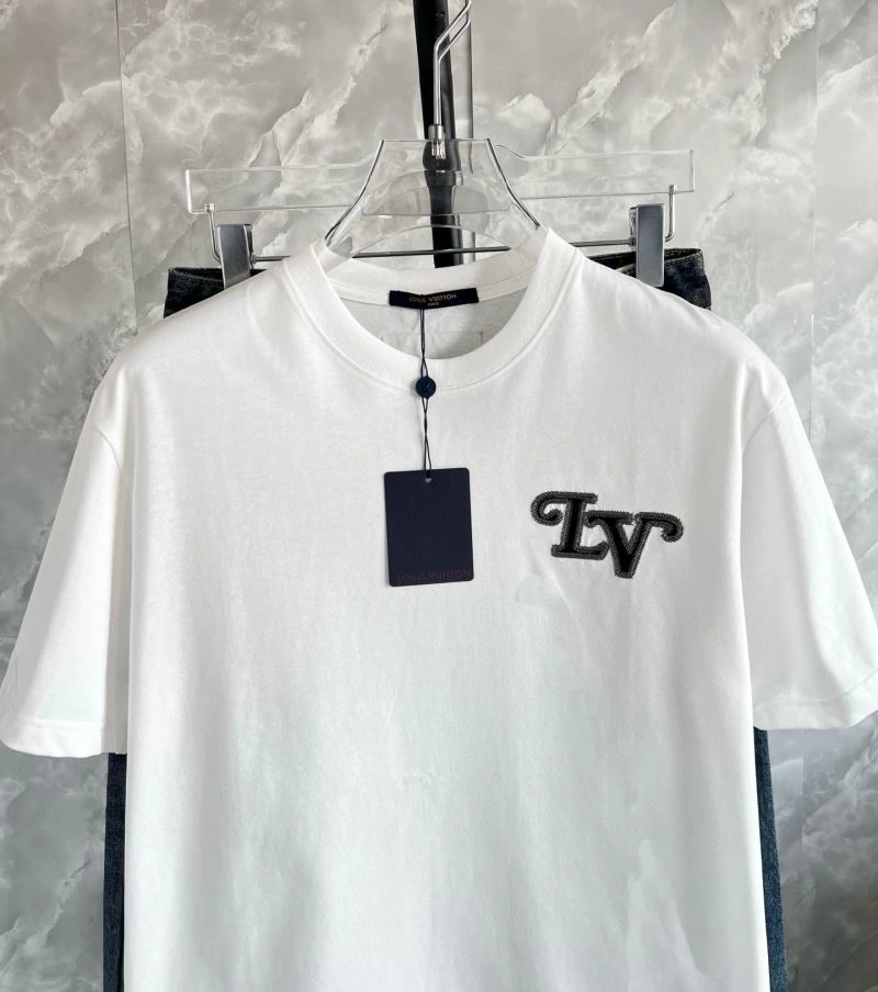 Louis Vuitton T-Shirts Durable 133586