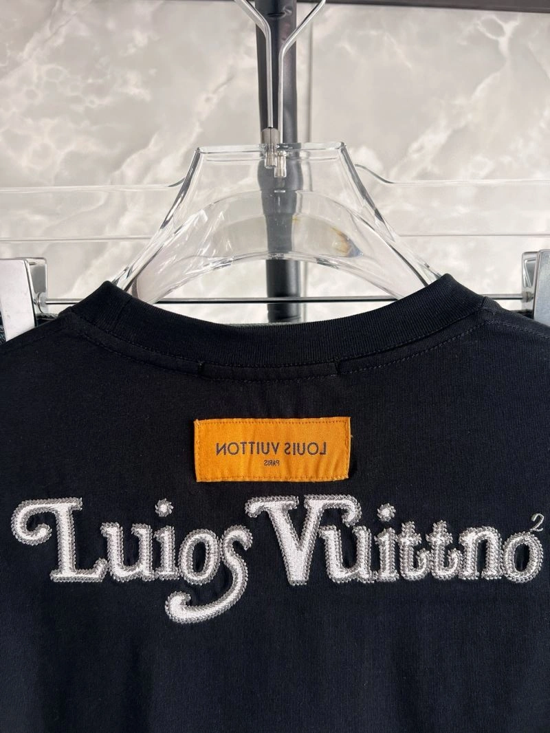 Louis Vuitton T-Shirts Durable 133586