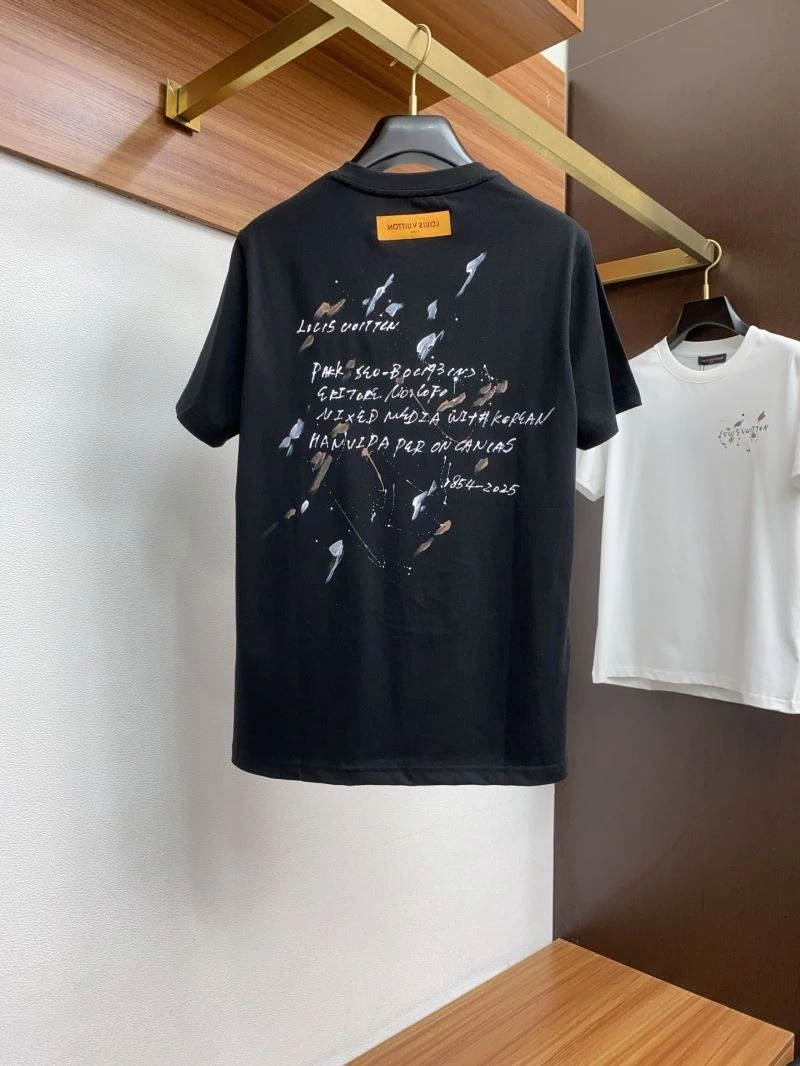 Bold Louis Vuitton T-Shirts 133561
