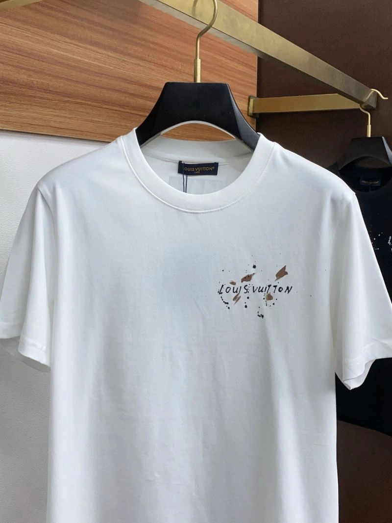 HighQuality Louis Vuitton T-Shirts 133582
