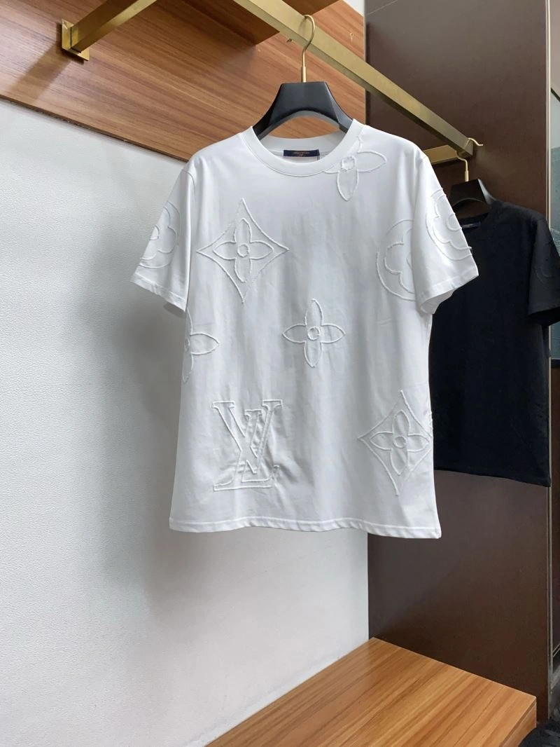 Louis Vuitton T-Shirts Popular 133559