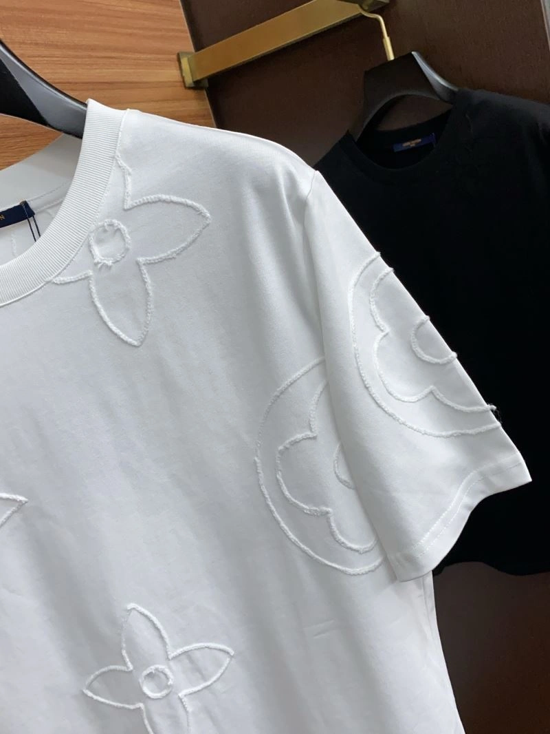 Louis Vuitton T-Shirts Popular 133559