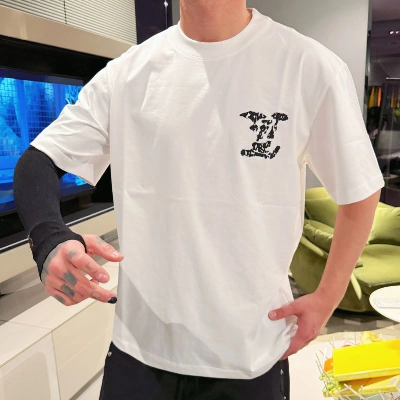 Bright Louis Vuitton T-Shirts 133554