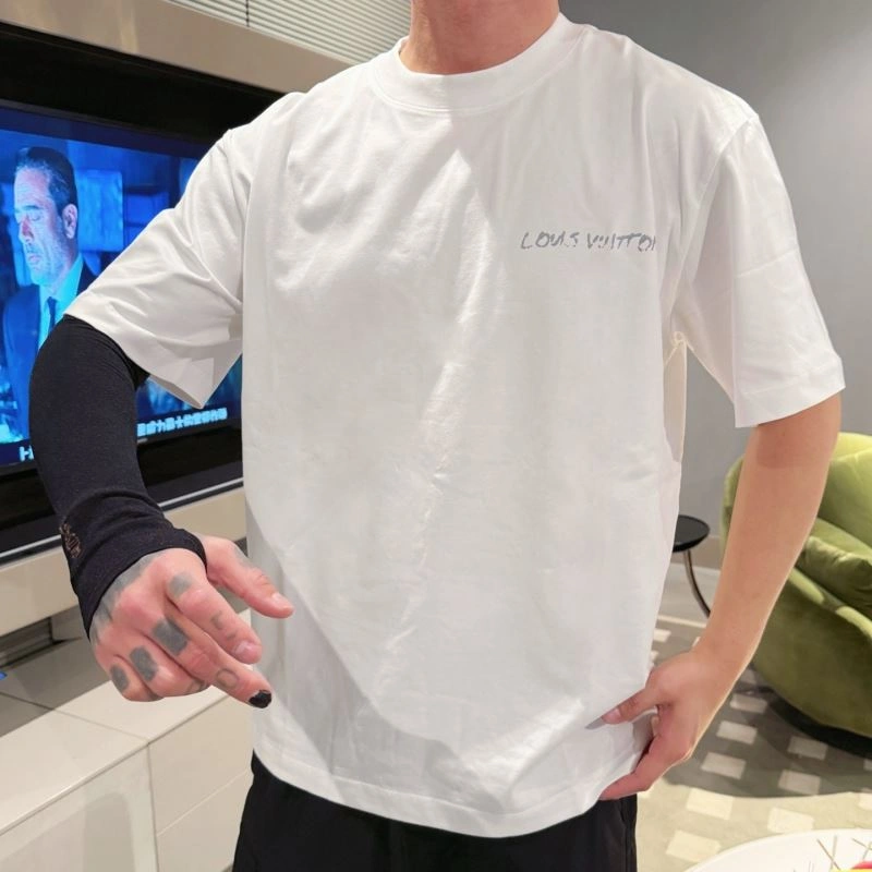 Louis Vuitton T-Shirts Modern 133531