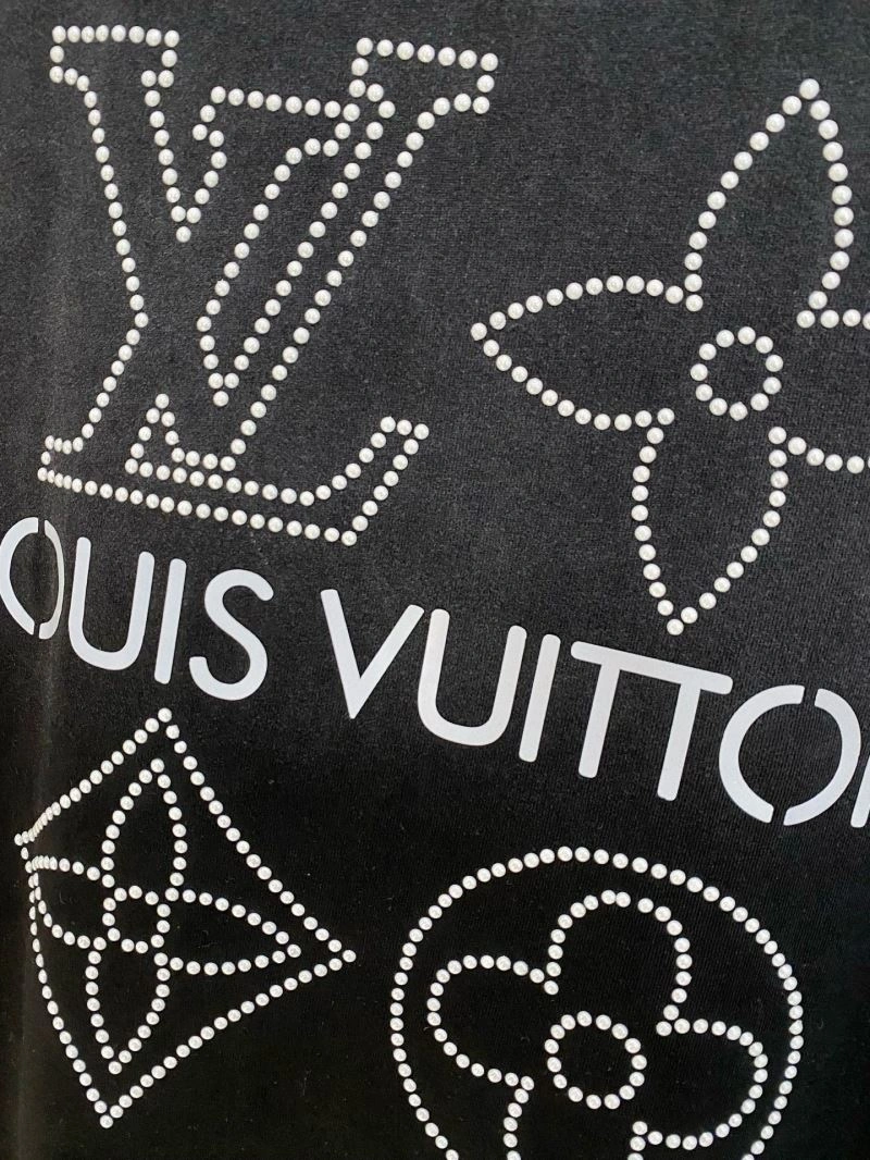 Original Louis Vuitton T-Shirts 133527