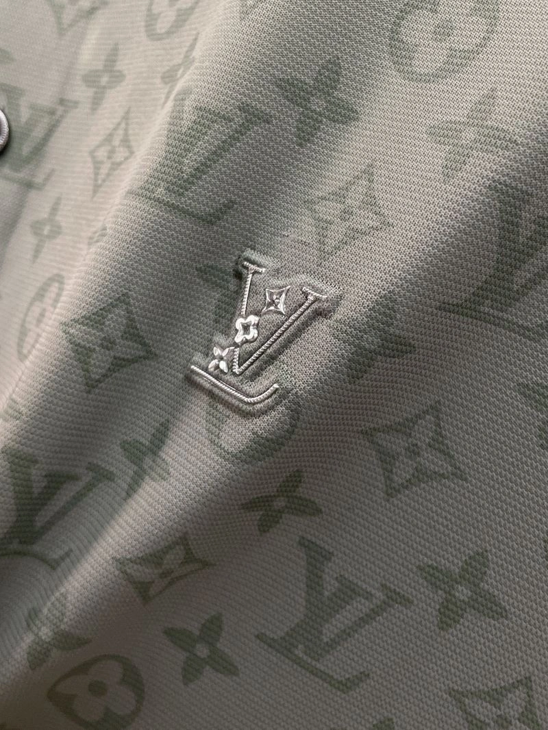 Louis Vuitton T-Shirts Youthful 133543