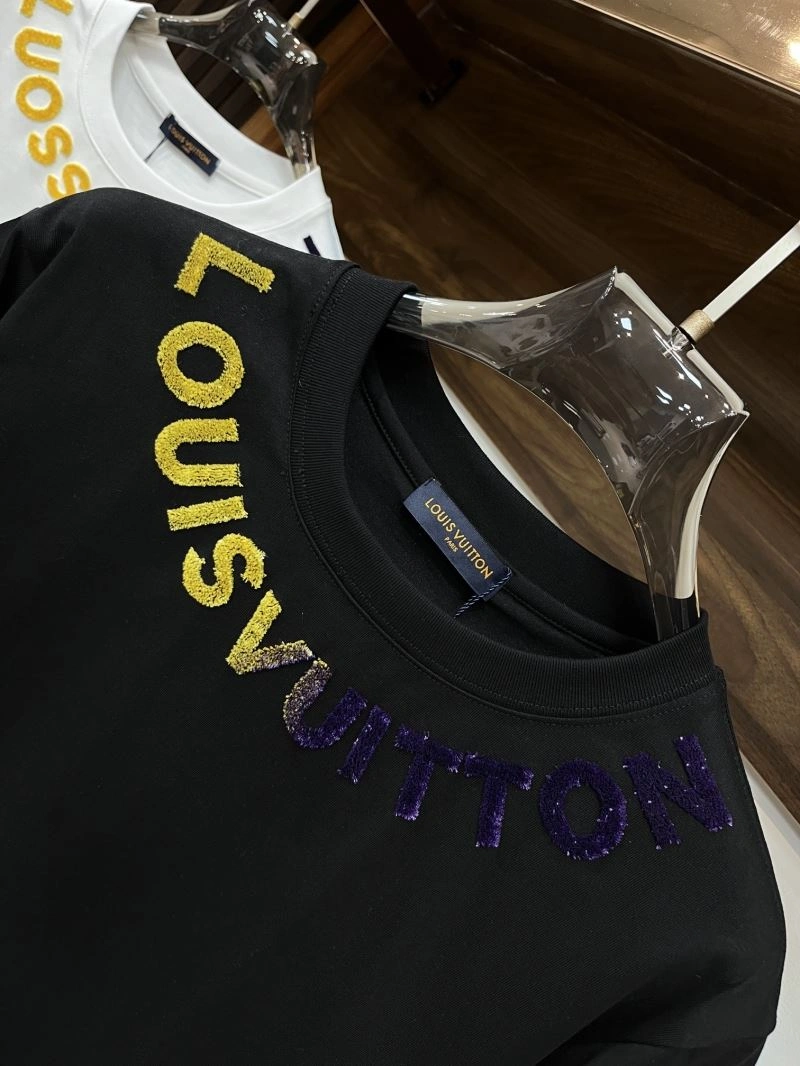 Louis Vuitton T-Shirts Neat 133526