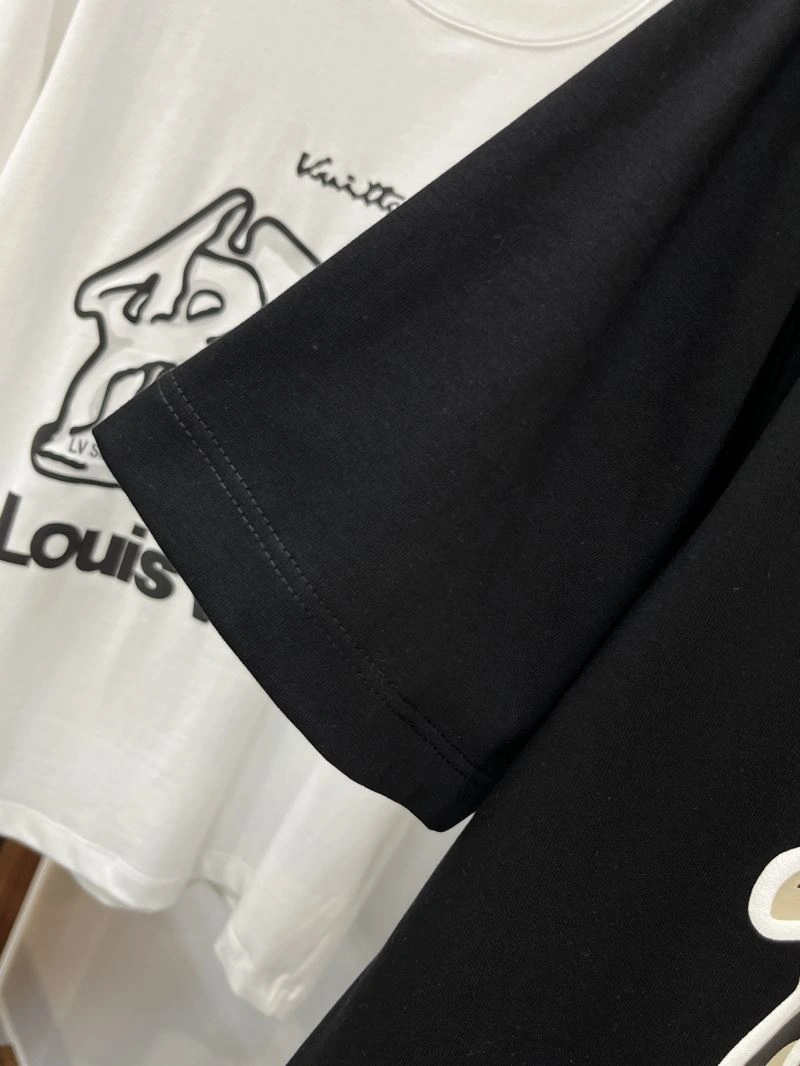 Sophisticated Louis Vuitton T-Shirts 133523