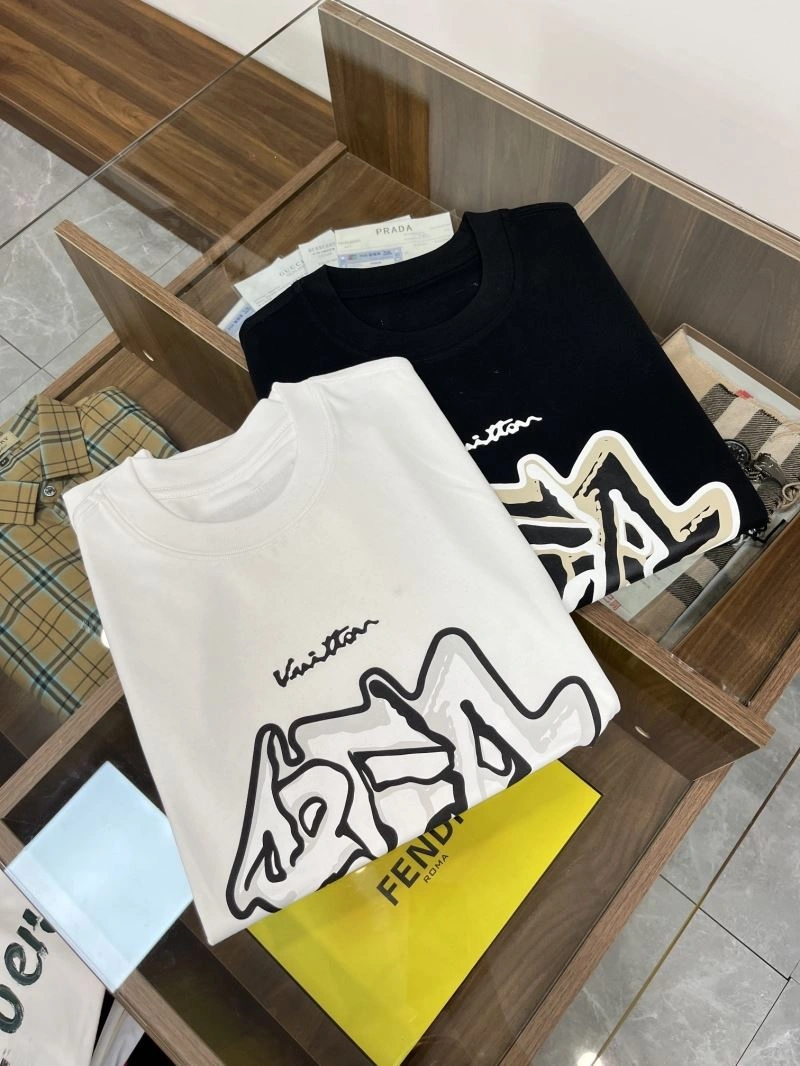 Sophisticated Louis Vuitton T-Shirts 133523