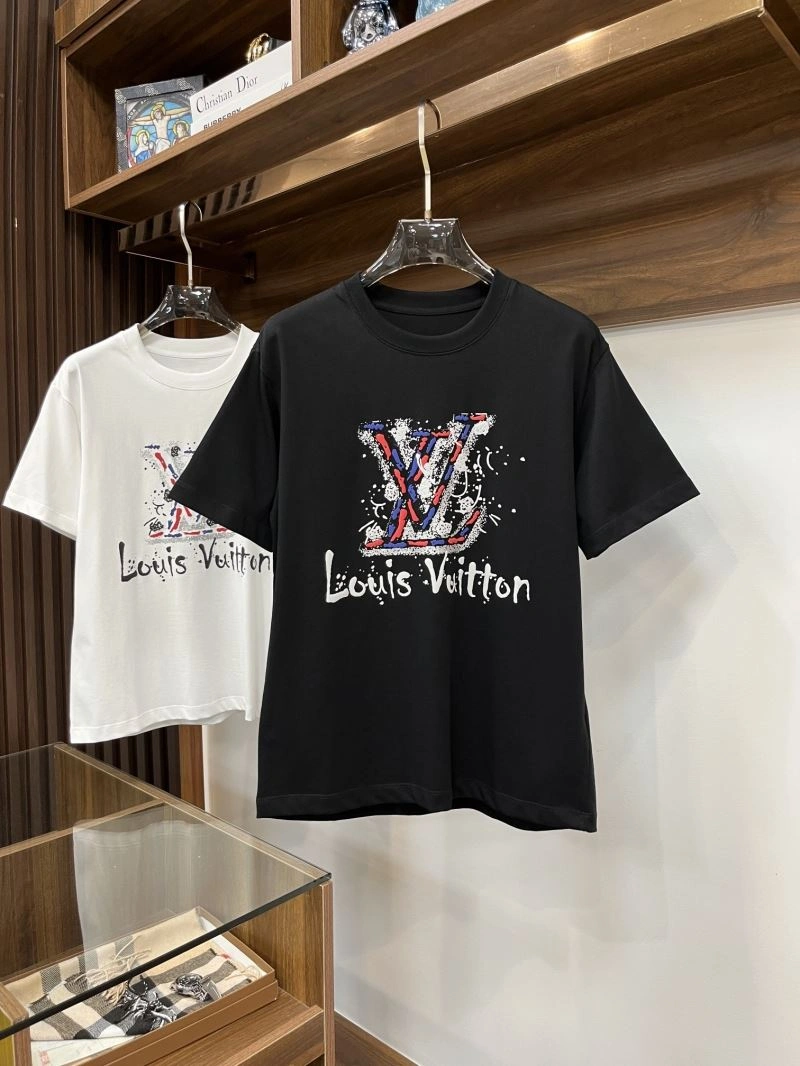 SmoothTexture Louis Vuitton T-Shirts 133533