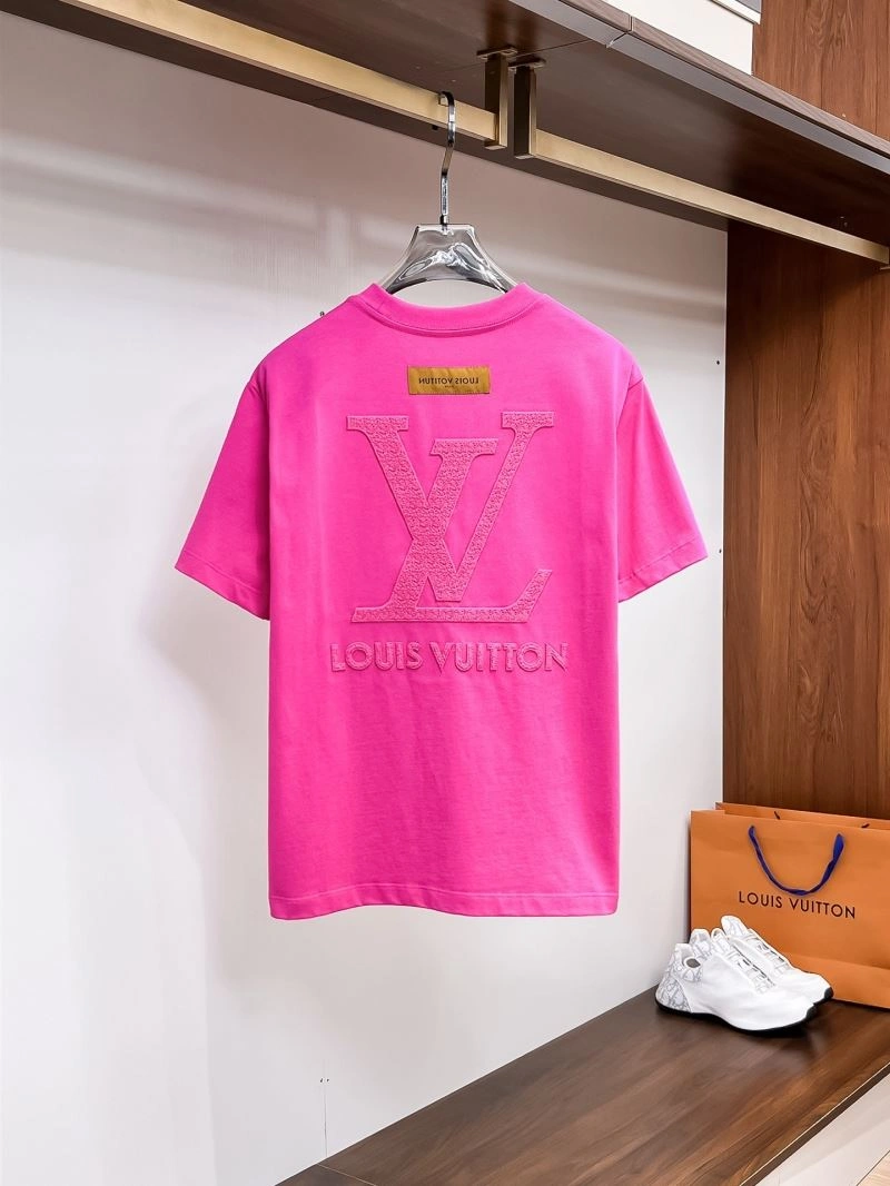 Louis Vuitton T-Shirts Breathable 133519
