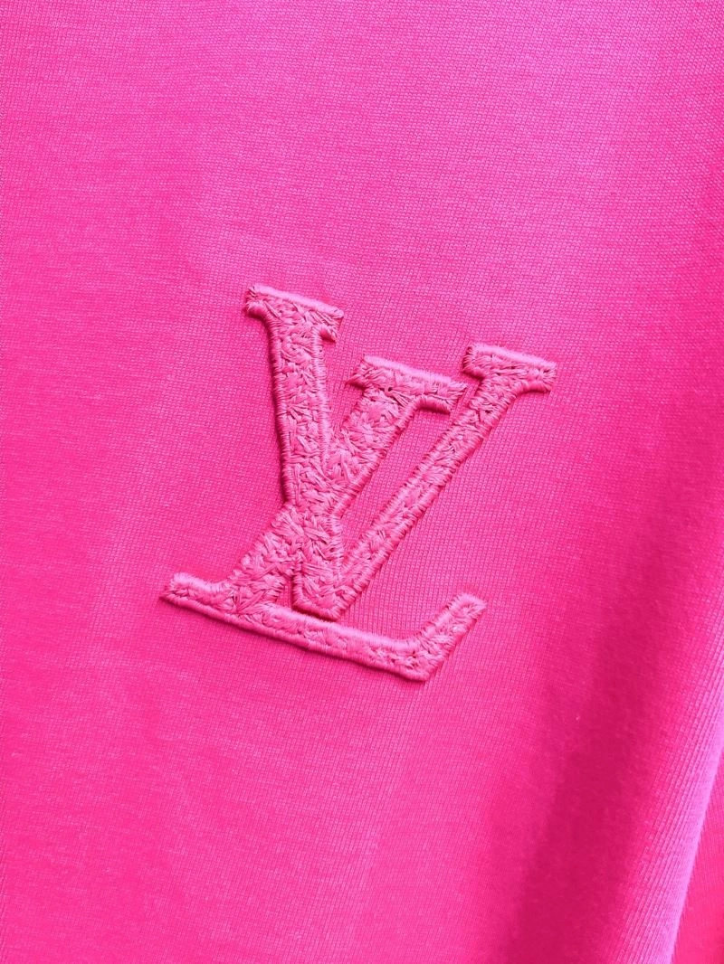 Louis Vuitton T-Shirts Breathable 133519