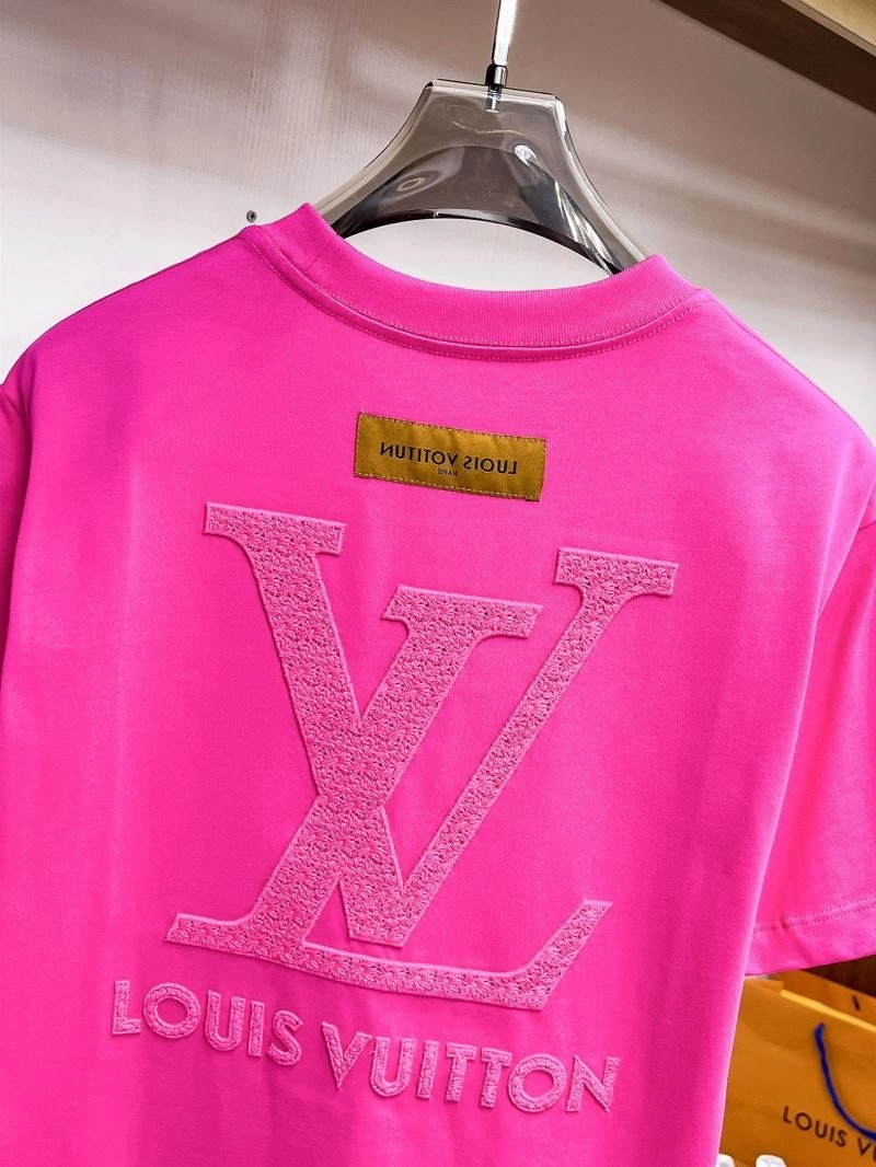 Louis Vuitton T-Shirts Breathable 133519
