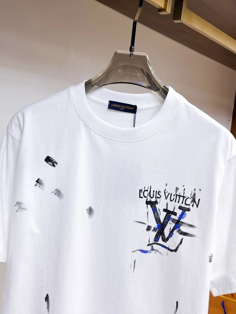 AllSeason Louis Vuitton T-Shirts 133515
