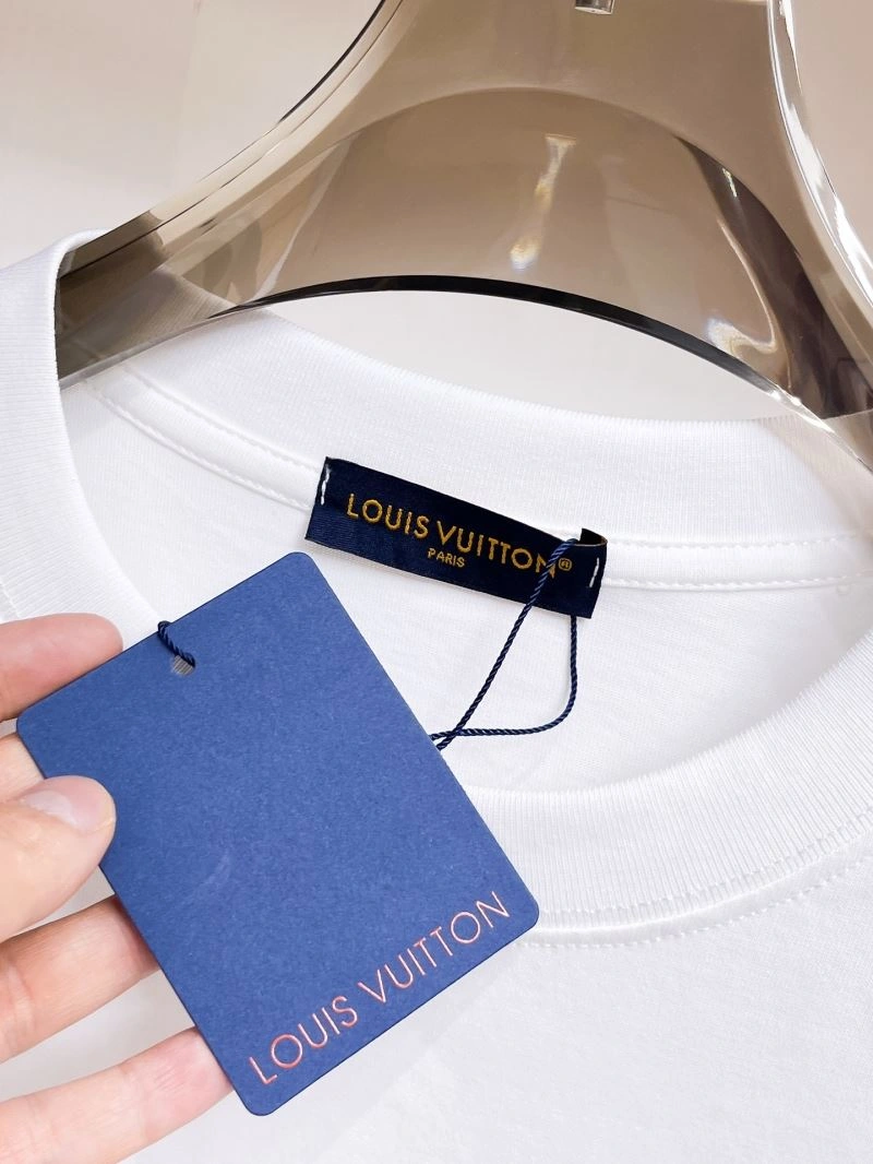 AllSeason Louis Vuitton T-Shirts 133515