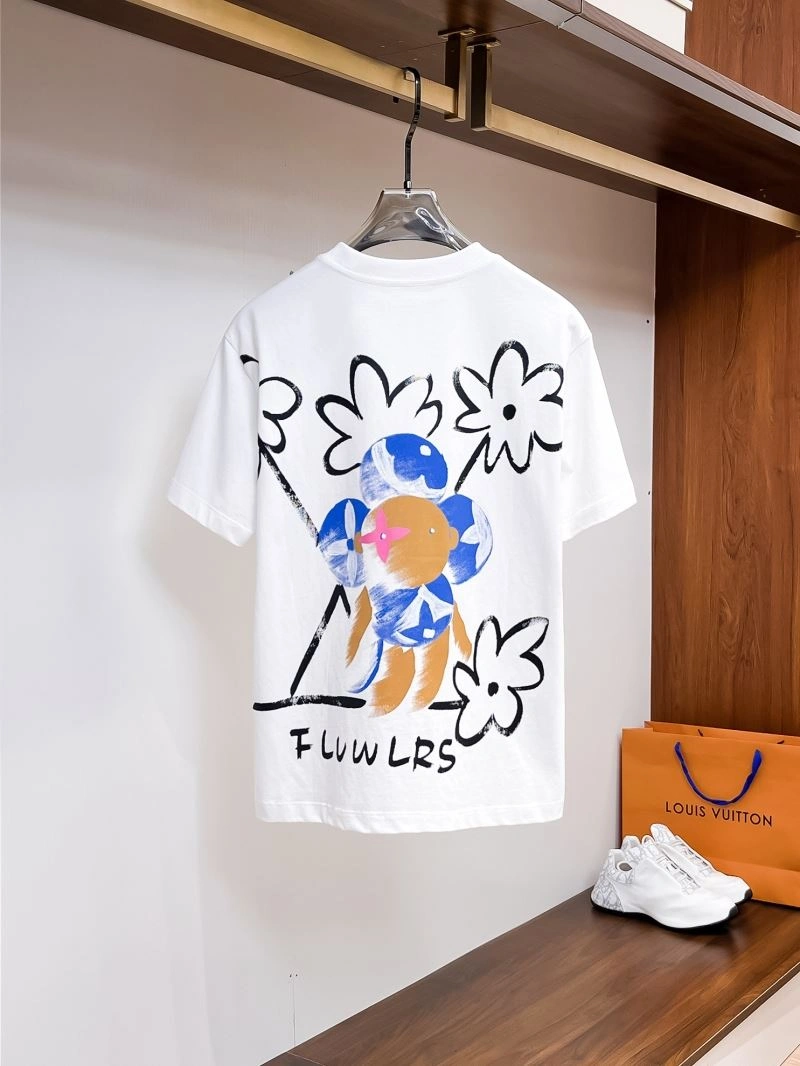 Durable Louis Vuitton T-Shirts 133513