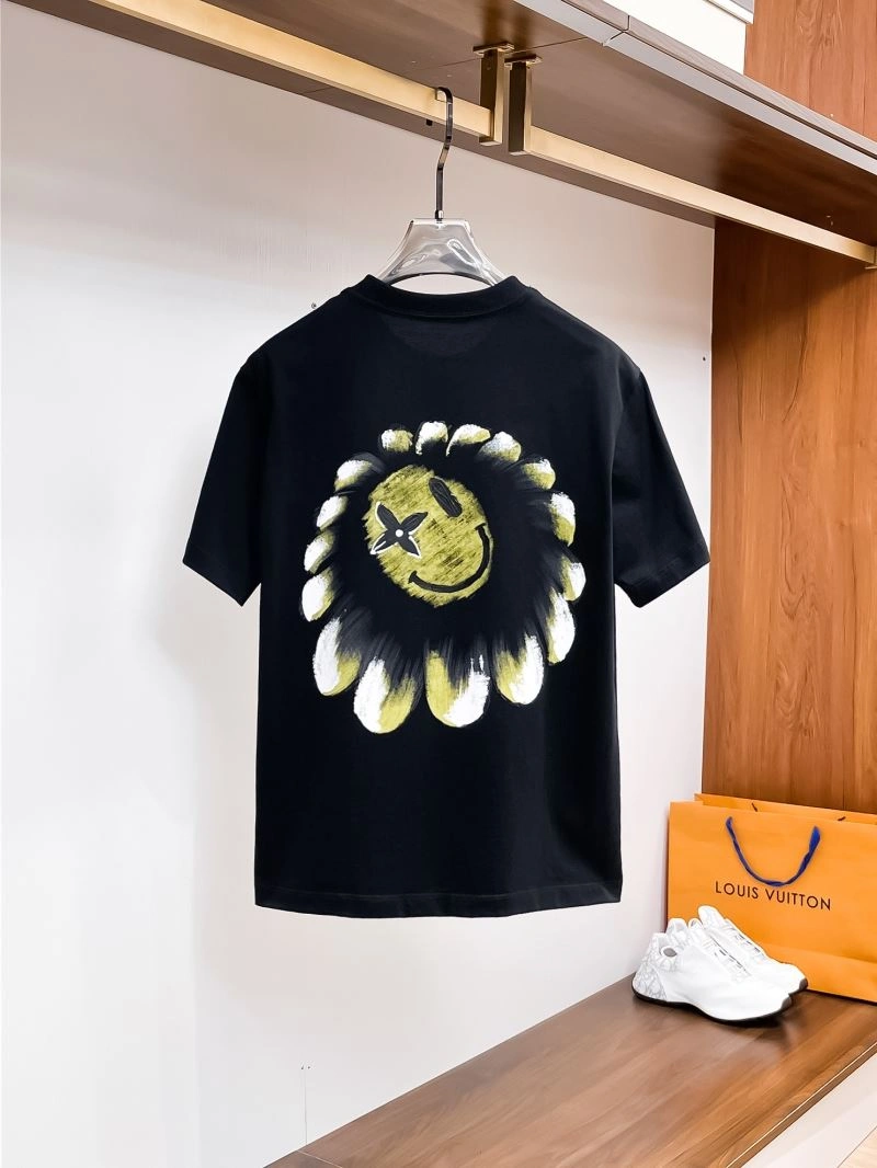 Louis Vuitton T-Shirts Comfortable 133512